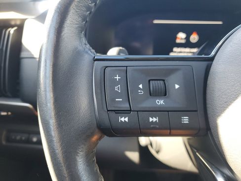 Certified 2023 Nissan Pathfinder Platinum image 19