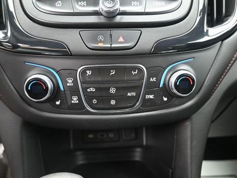 Used 2023 Chevrolet Equinox RS w/ RS Leather Package AWD/4WD image 14