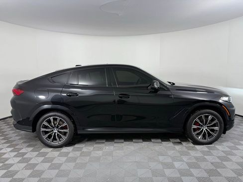 Certified 2024 BMW X6 xDrive40i w/ Premium Package image 4
