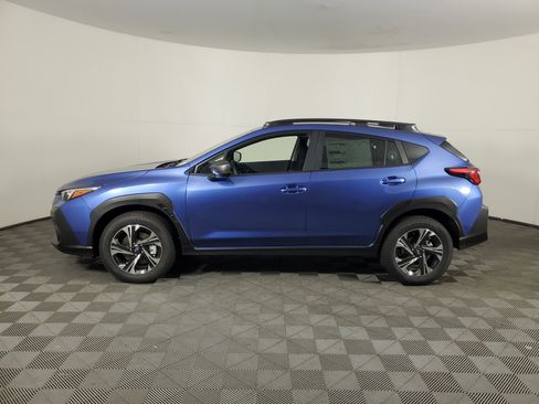 New 2025 Subaru Crosstrek 2.5i Premium image 7