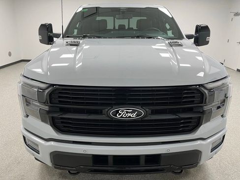 Used 2025 Ford F150 Platinum w/ FX4 Off-Road Package AWD/4WD image 3
