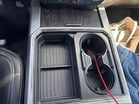 Used 2021 Ford F350 Lariat w/ Lariat Value Package AWD/4WD image 23