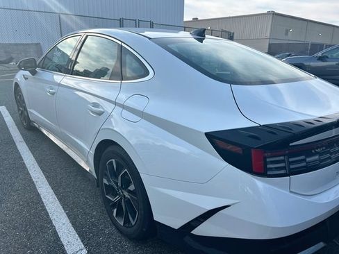 Certified 2024 Hyundai Sonata SEL FWD image 5
