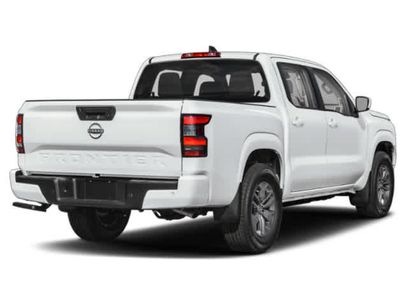 New 2026 Nissan Frontier SV w/ SV Convenience Package