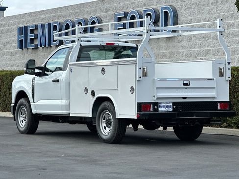 New 2026 Ford F250 XL w/ XL Chrome Package image 6