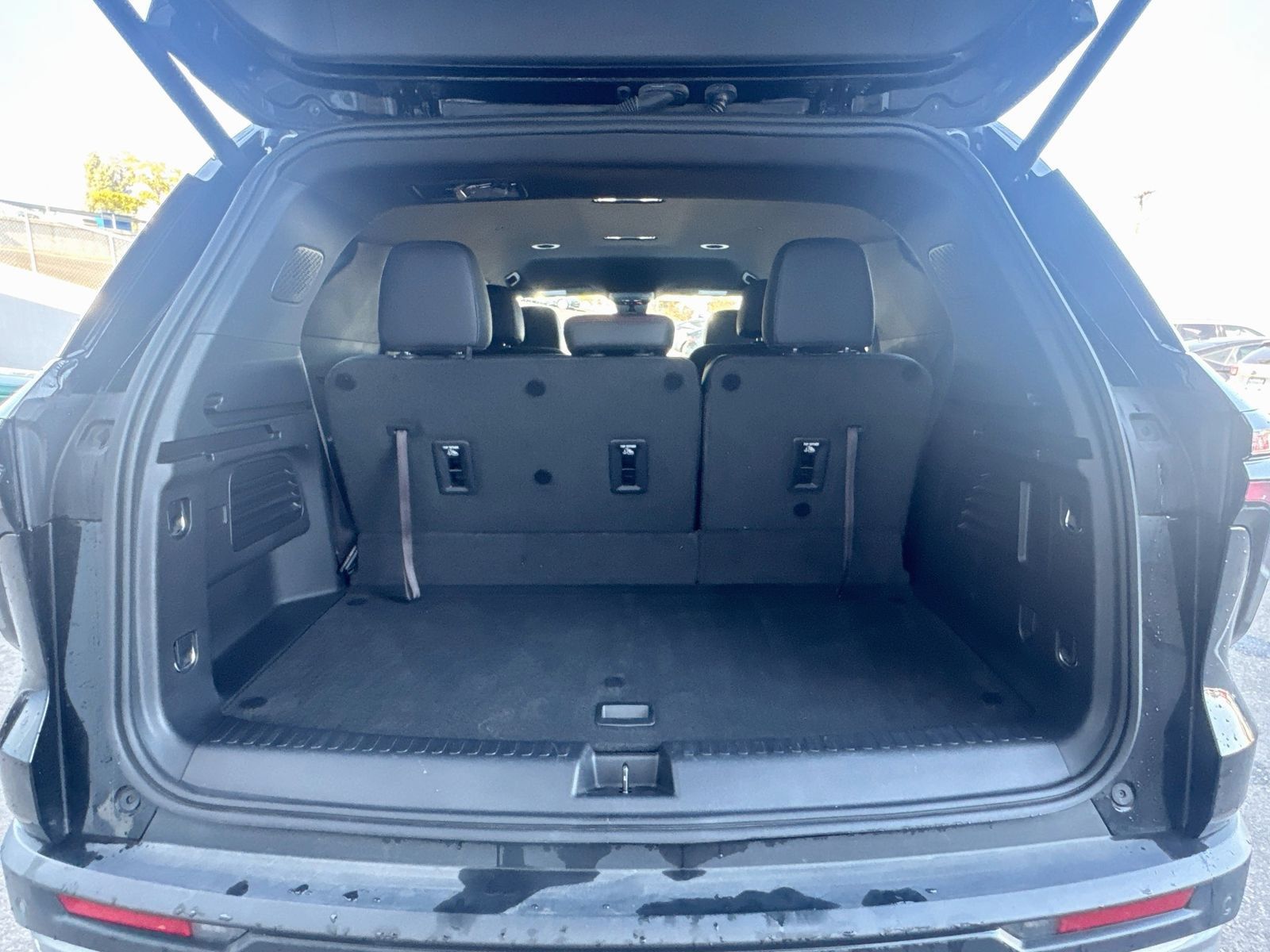 Used 2024 Chevrolet Traverse Z71 AWD/4WD image 26