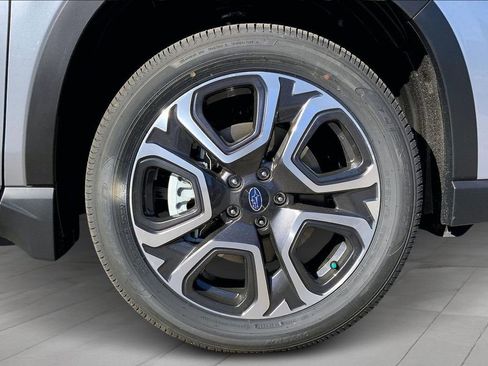 New 2026 Subaru Ascent Limited image 13