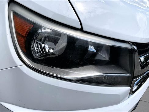Used 2018 Chevrolet Colorado LT w/ LT Convenience Package RWD image 27