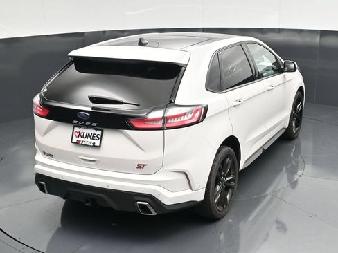 Certified 2022 Ford Edge ST w/ Equipment Group 401A AWD/4WD image 48