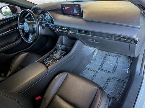Used 2024 MAZDA MAZDA3 Hatchback w/Premium Plus Pkg image 22