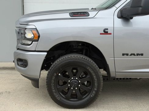Used 2024 RAM 2500 Big Horn w/ Night Edition AWD/4WD image 31
