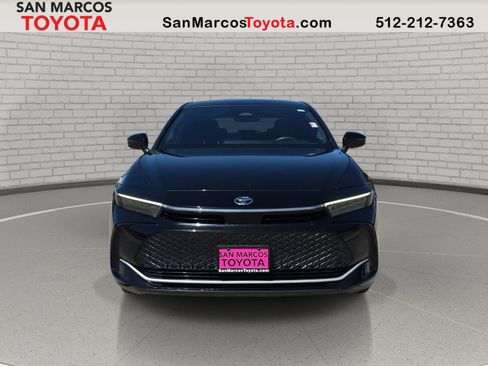 Used 2023 Toyota Crown w/ Advanced Technology Package AWD/4WD image 2
