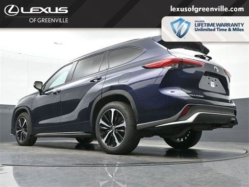 Used 2022 Toyota Highlander XSE image 40