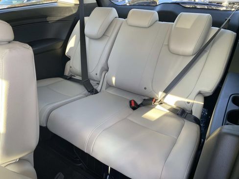 New 2026 Honda Odyssey EX-L image 8