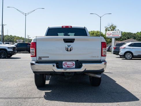 Certified 2024 RAM 2500 Big Horn AWD/4WD image 4