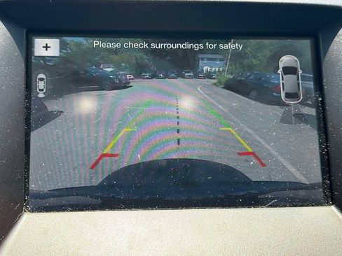 Used 2019 Ford Edge Titanium w/ Equipment Group 301A AWD/4WD image 28
