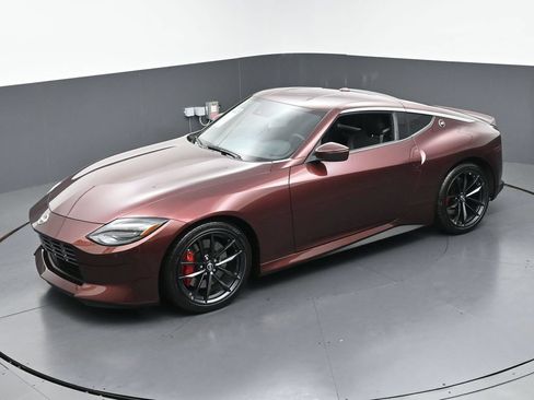 Used 2025 Nissan Z Performance w/ Floor Mat Package RWD image 37