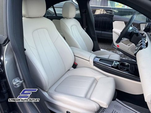 Used 2024 Mercedes-Benz CLA 250 4MATIC image 34