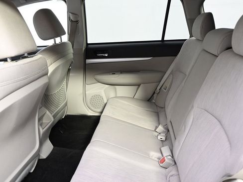 Used 2014 Subaru Outback 2.5i Premium image 18