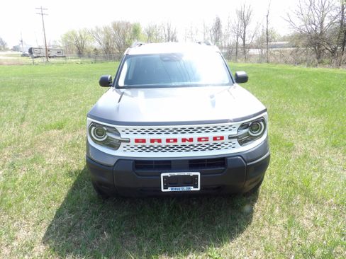 New 2025 Ford Bronco Sport Heritage image 3