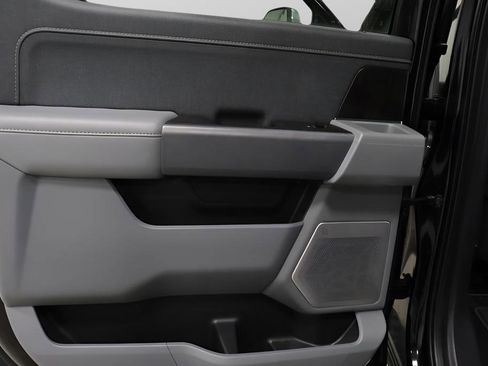 Used 2021 Ford F150 Lariat w/ Equipment Group 502A High image 28