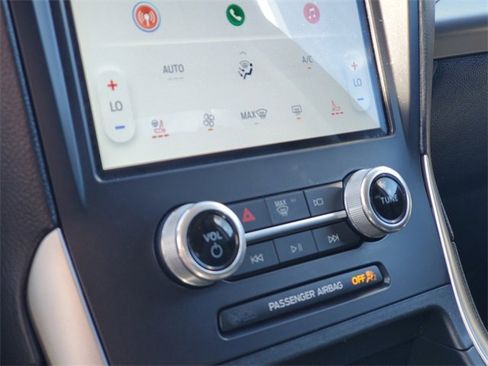 Certified 2022 Ford Edge SEL w/ Convenience Package image 21