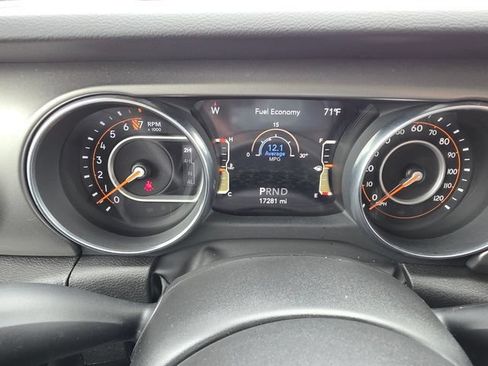 Used 2023 Jeep Gladiator Sport AWD/4WD image 30
