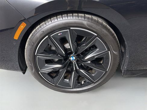 New 2026 BMW 740i xDrive w/ Executive Package AWD/4WD image 33