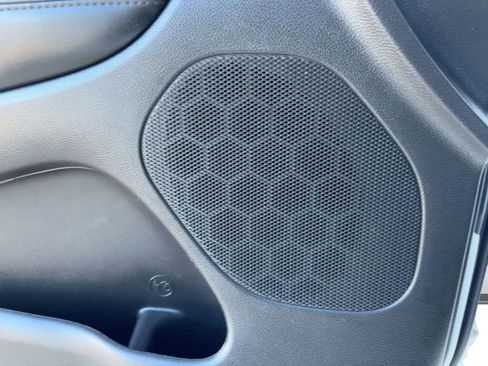 Used 2021 Jeep Grand Cherokee Laredo X image 22