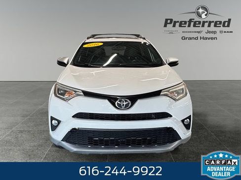 Used 2016 Toyota RAV4 SE FWD image 11