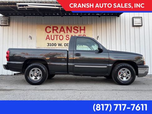 Used 2004 Chevrolet Silverado 1500 2WD Regular Cab image 2
