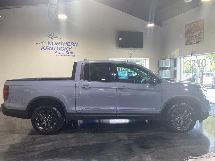 Used 2023 Honda Ridgeline Sport image 4