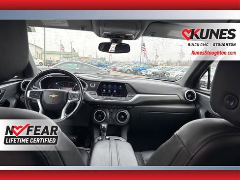 Used 2020 Chevrolet Blazer LT image 35
