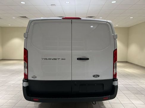 Used 2024 Ford Transit 150 Low Roof RWD image 4
