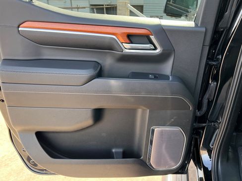 Used 2022 GMC Sierra 1500 Denali w/ Technology Package image 21