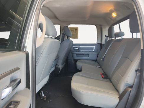 Used 2020 RAM 1500 Classic SLT AWD/4WD image 21