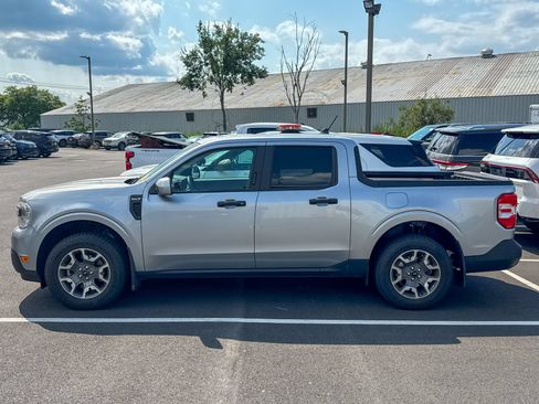 Certified 2022 Ford Maverick XLT w/ Equipment Group 300A Standard AWD/4WD image 4