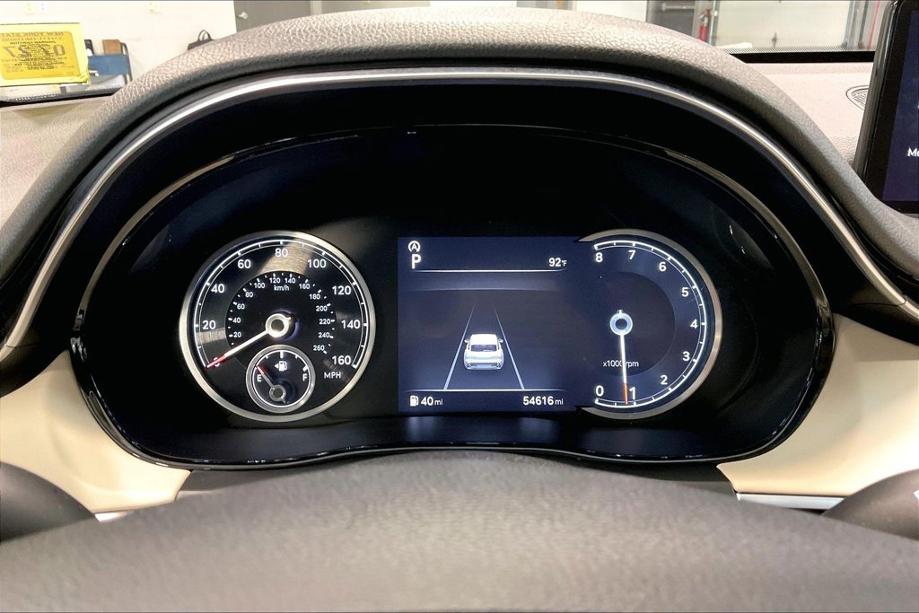 Used 2022 Genesis GV70 2.5T AWD/4WD image 14