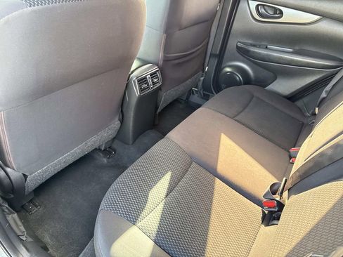 Certified 2018 Nissan Rogue Sport S image 14