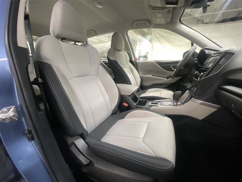 Used 2023 Subaru Forester AWD/4WD image 28