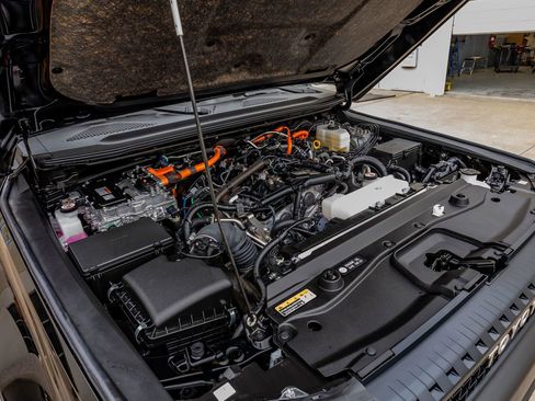 Used 2024 Toyota Land Cruiser 1958 image 41