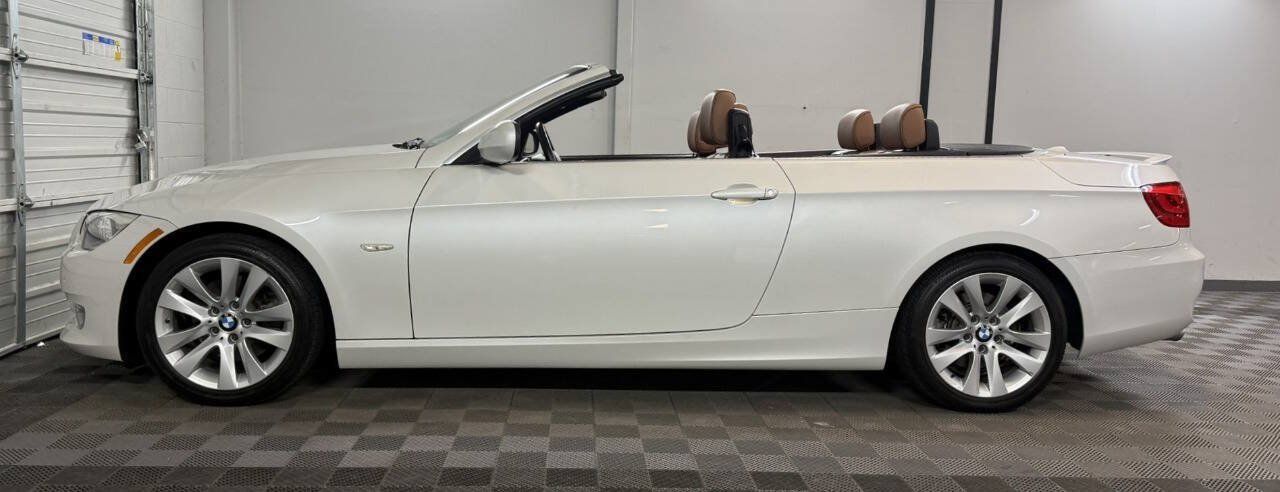 Used 2013 BMW 328i Convertible RWD image 6