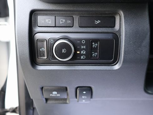 Used 2023 Ford F250 Lariat w/ Sport Appearance Package image 13