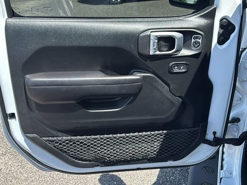 Used 2020 Jeep Wrangler Unlimited Sport S AWD/4WD image 11