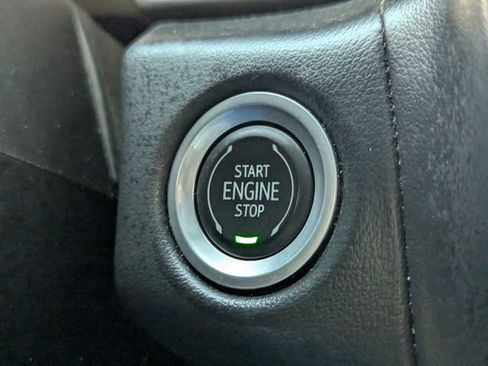 Used 2023 GMC Yukon AT4 image 33