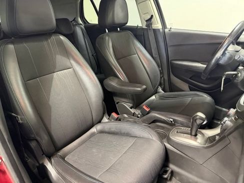 Certified 2015 Chevrolet Trax LT w/ LT Sun and Sound Package AWD/4WD image 27
