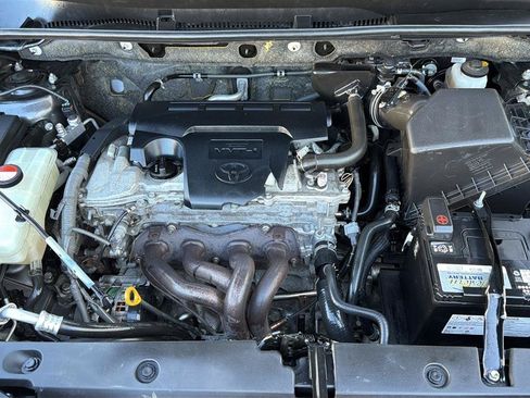 Used 2016 Toyota RAV4 LE AWD/4WD image 28