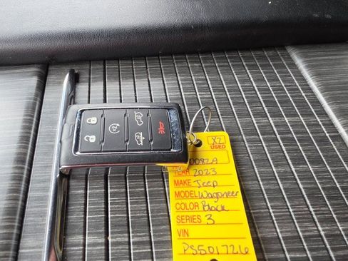 Used 2023 Jeep Wagoneer Series III w/ Convenience Group I image 55