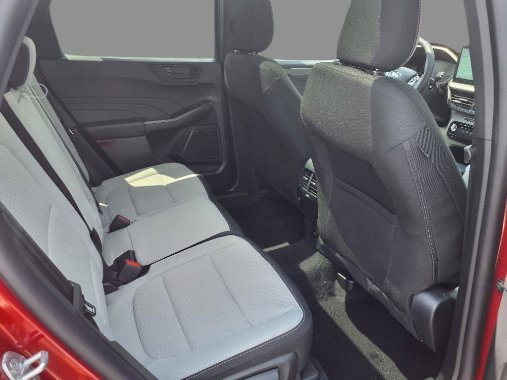 New 2025 Ford Escape Active w/ Tech Pack #1 AWD/4WD image 11