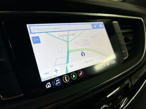 Used 2023 Buick Enclave Avenir image 15